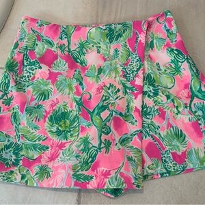 Lilly Pulitzer Vibrant Jungle Print Skorts